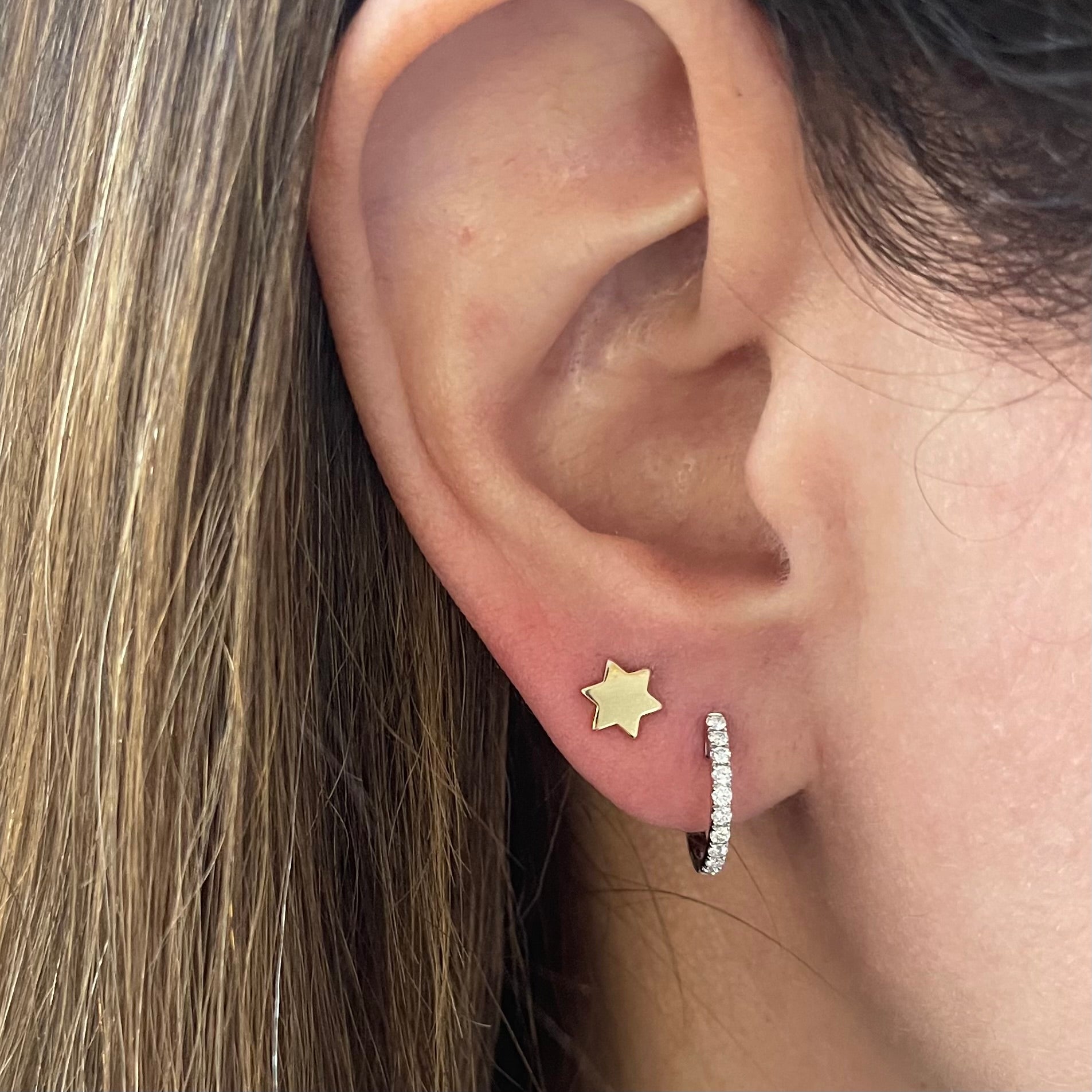 18k Gold 14mm Diamond Huggie Earring – NicoleHD Jewelry
